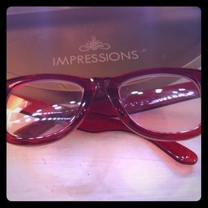 Betsy Johnson Woman’s Readers 150